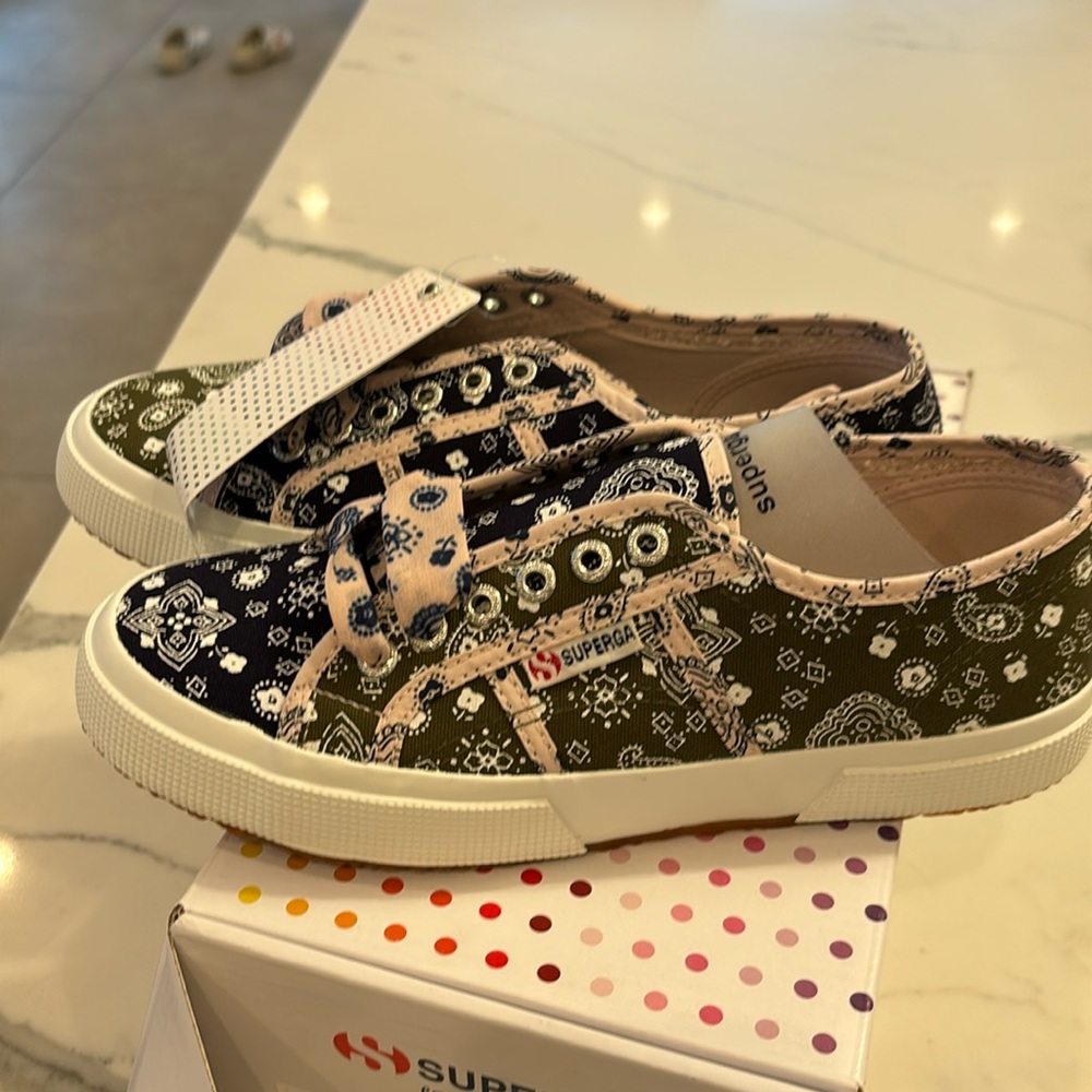 Brand new with box Superga bandana mix green/blue women sneakers size 39.5 - Picture 1 of 4